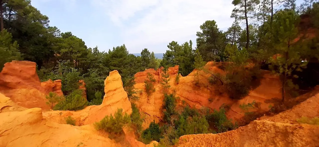 Holiday home Aux Portes Du Luberon Cheval-Blanc